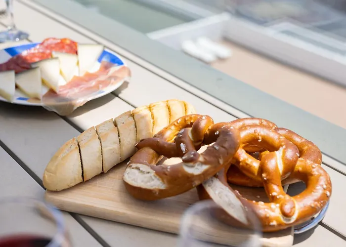 Ancla Views Free Wifi דירה